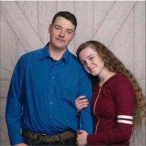 Meet your Posher, Desiree